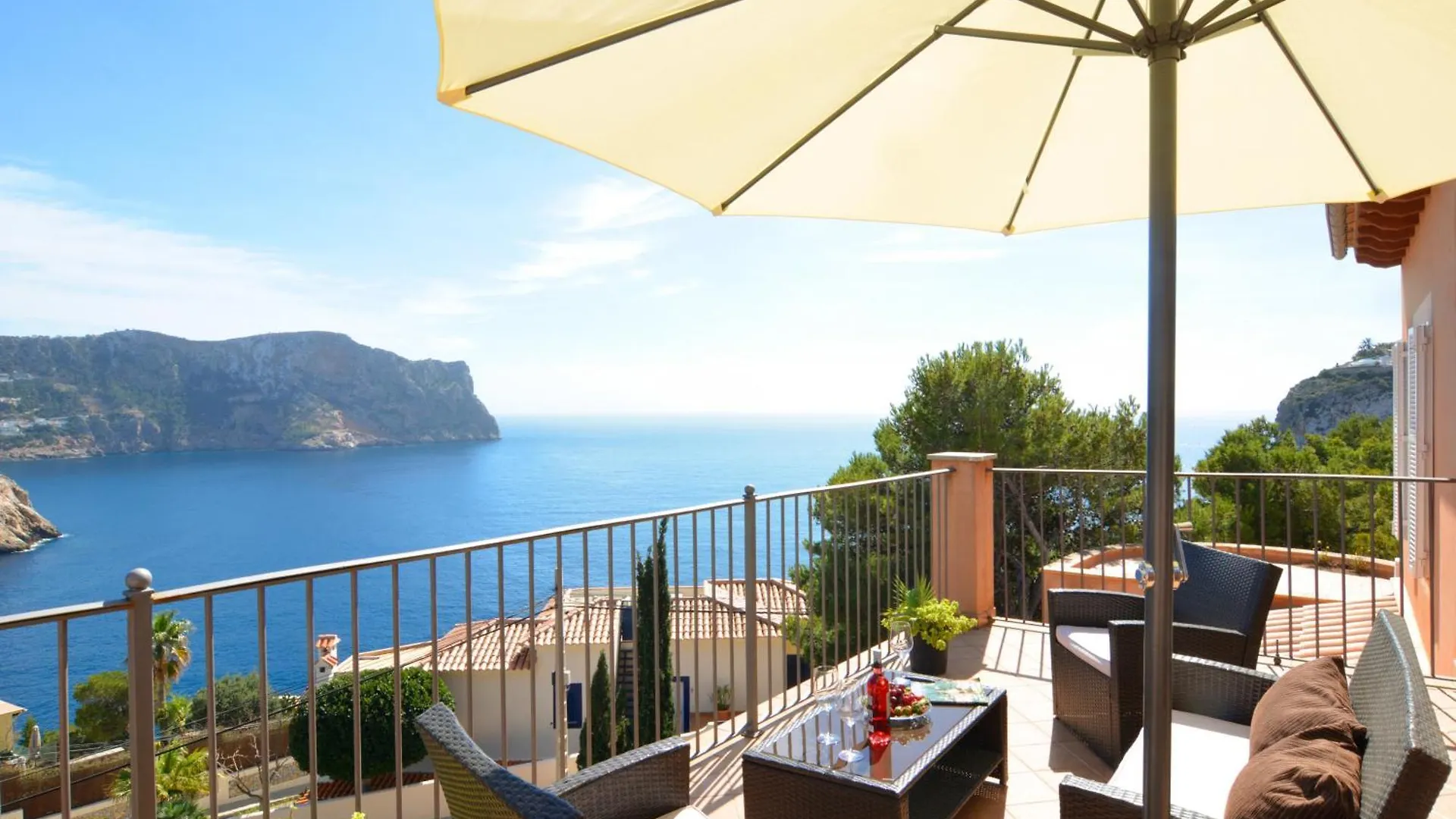 Villa With Incredible Sea Views And Pool Up To 7 Andraitx